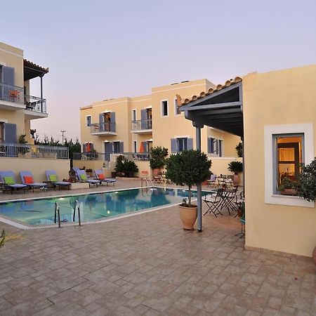 Fistikies Holiday Apartments Aegina Bagian luar foto