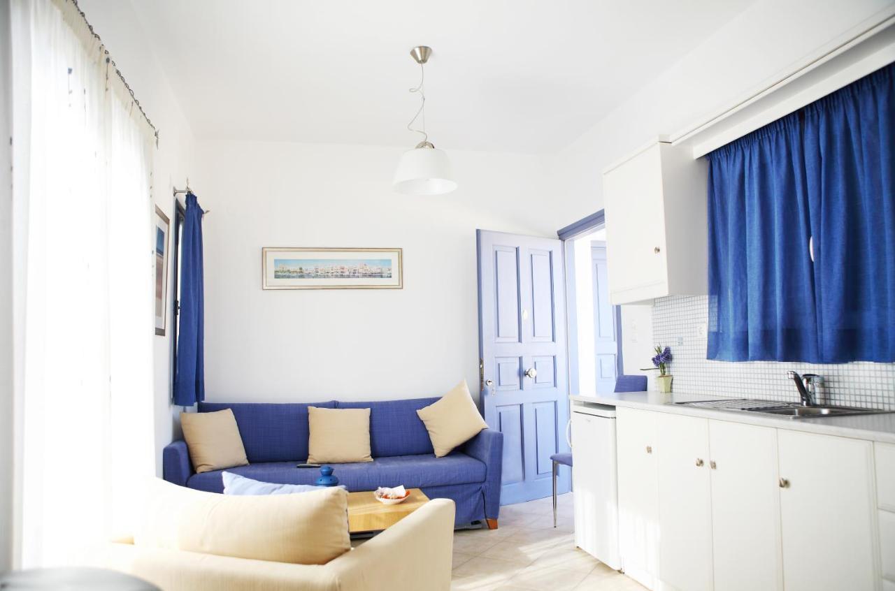 Fistikies Holiday Apartments Aegina Ruang foto