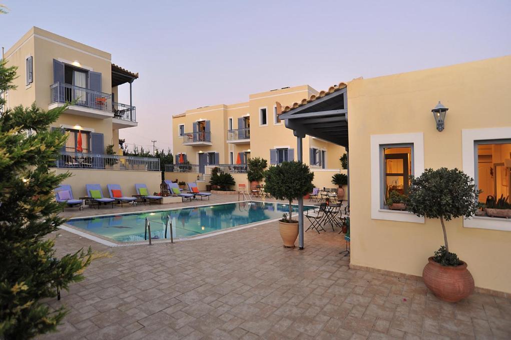 Fistikies Holiday Apartments Aegina Bagian luar foto